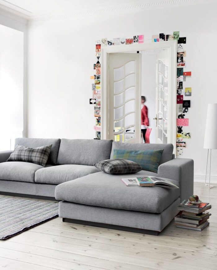 szara sofa narożnikowa w salonie szara sofa narożnikowa w salonie