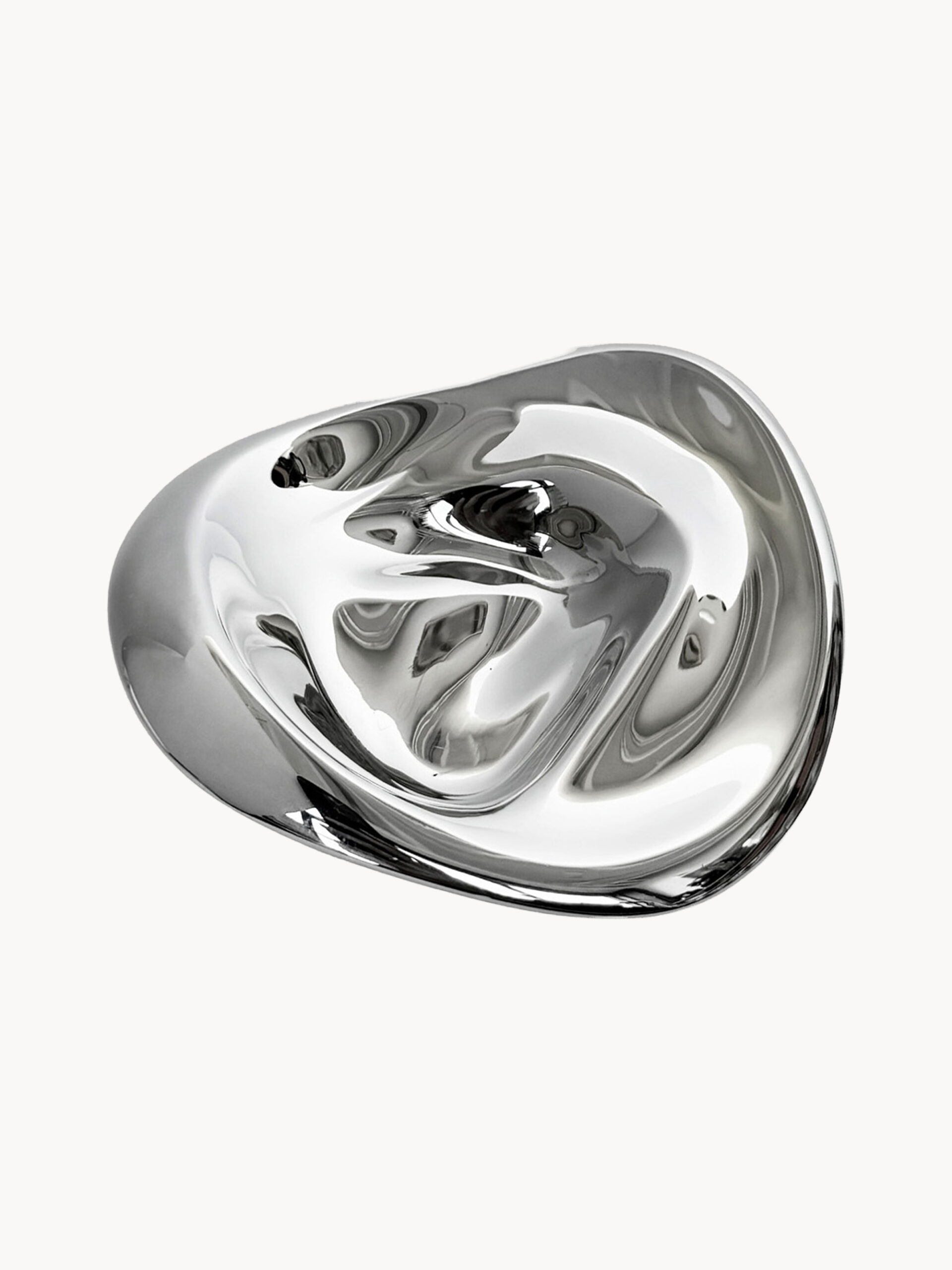 Ręcznie wykonany wieszak ścienny Ripple